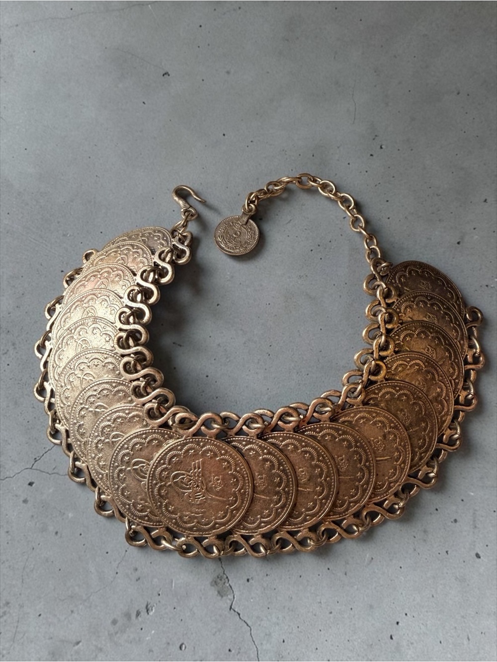 Vintage Statement Coin Collar Necklace - Antique Gold - Picture 6 of 7